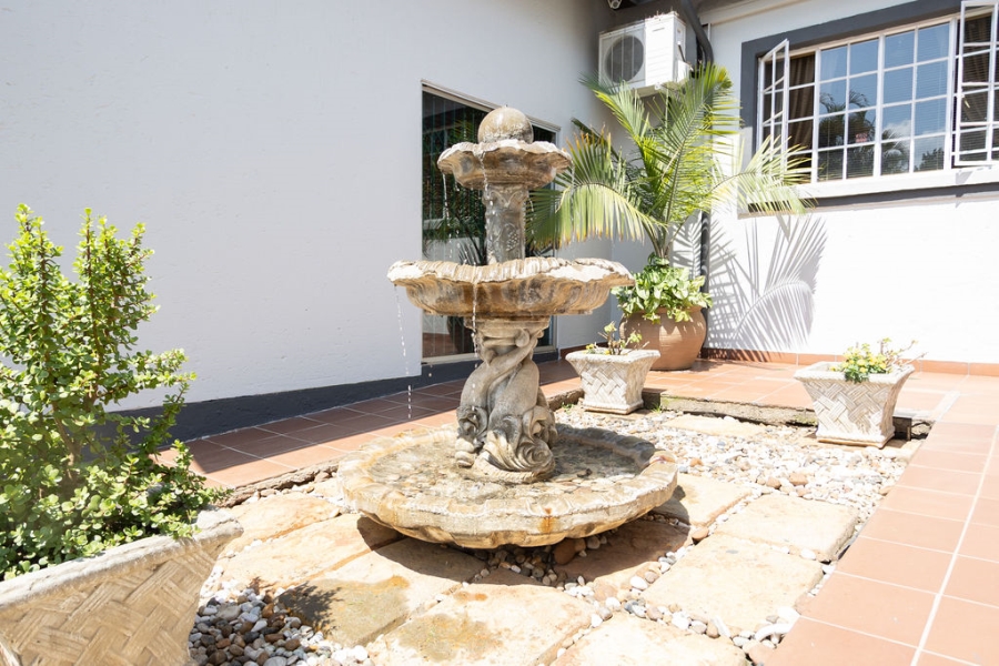 3 Bedroom Property for Sale in Safari Gardens North West